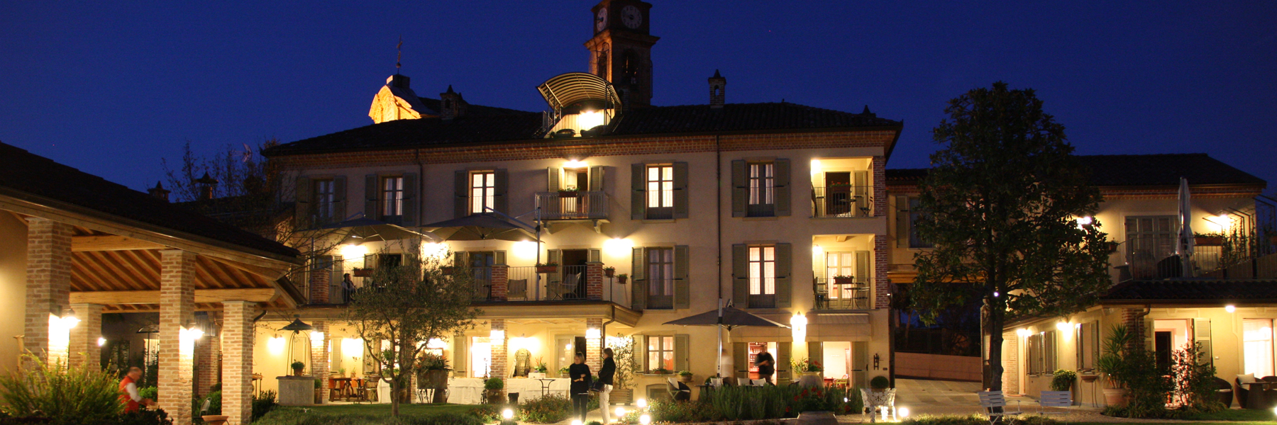 locanda san pietro govone notte